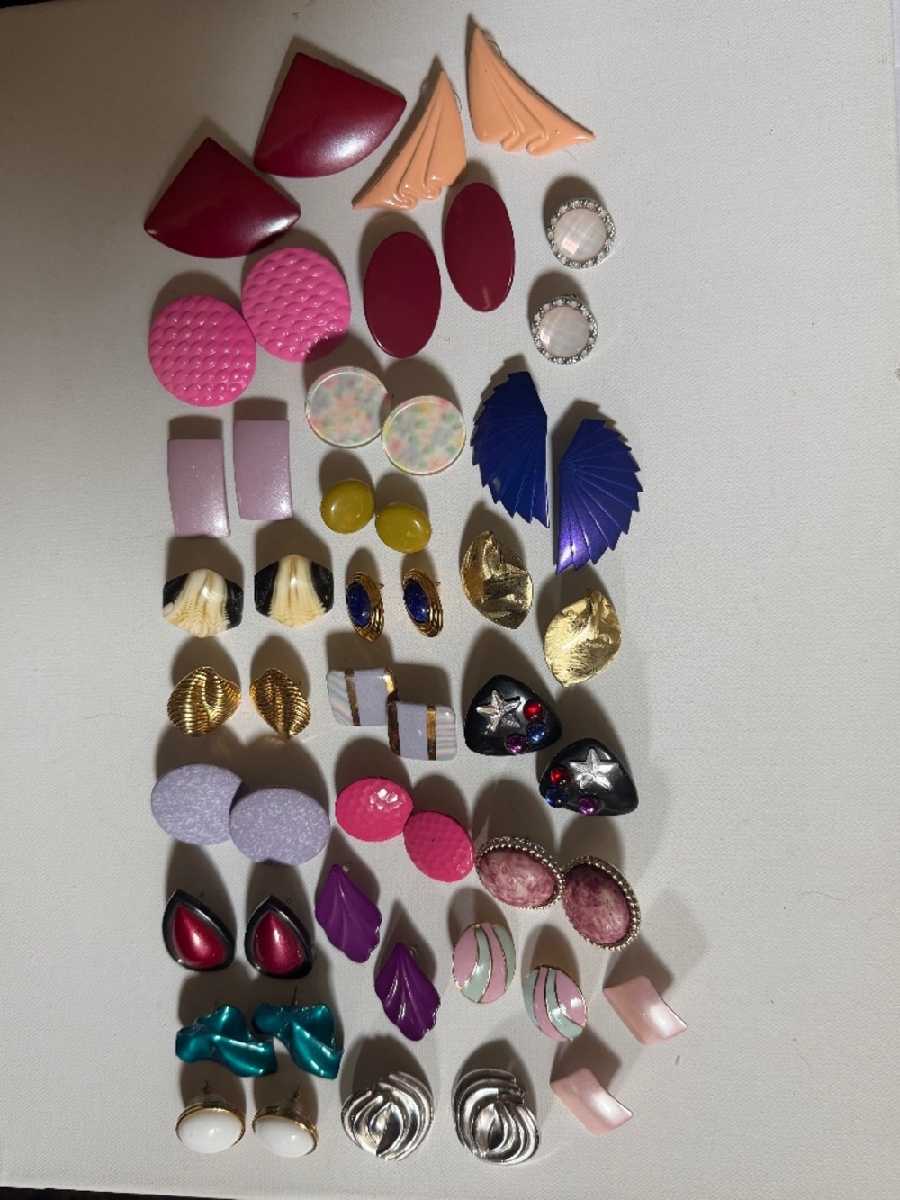Vintage 80s 90s Statement Earring Lot 24 Pr Geometric Enamel Plastic Costume
